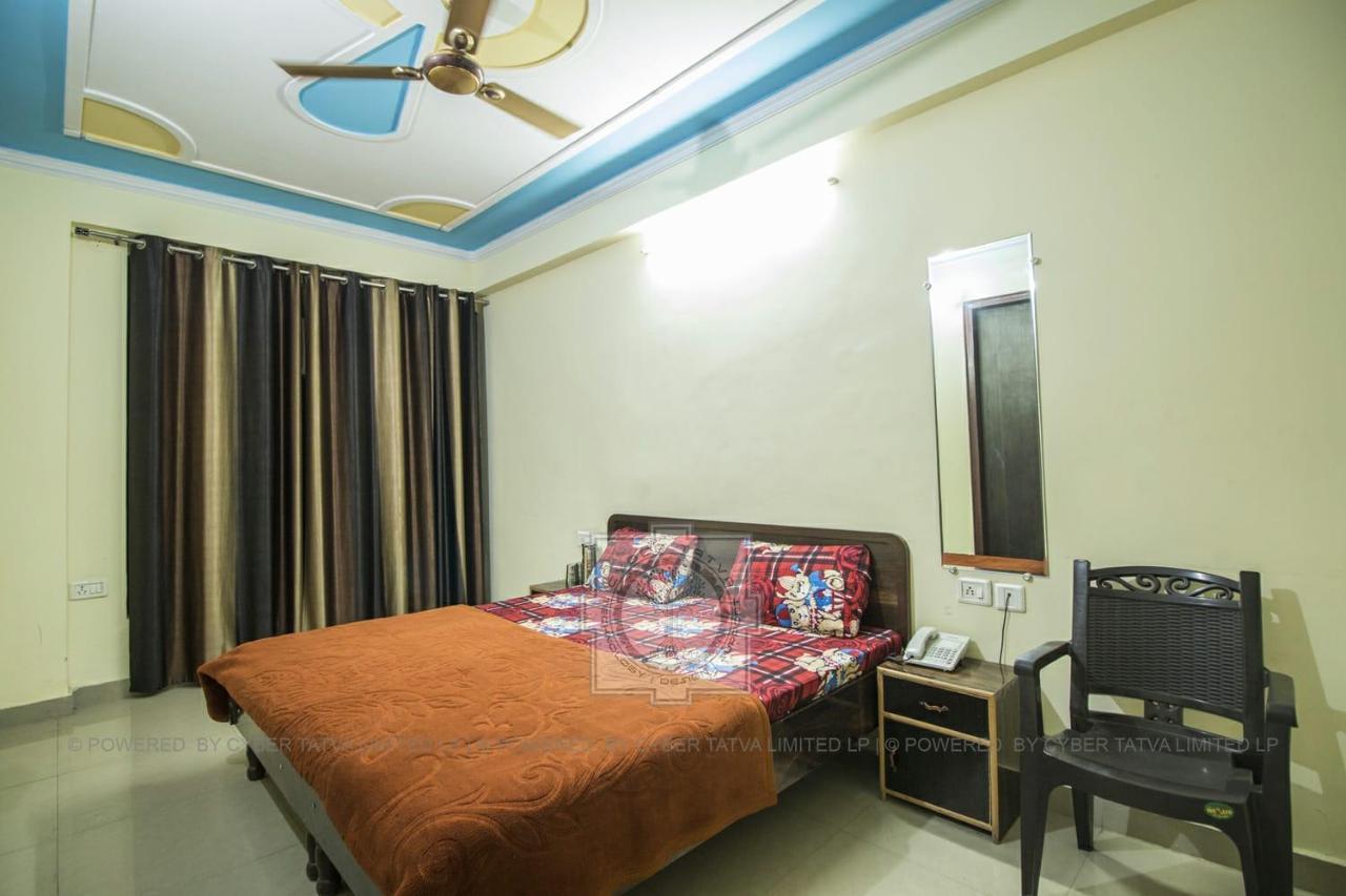Hotel Gopi Dham Haridwār Exteriér fotografie