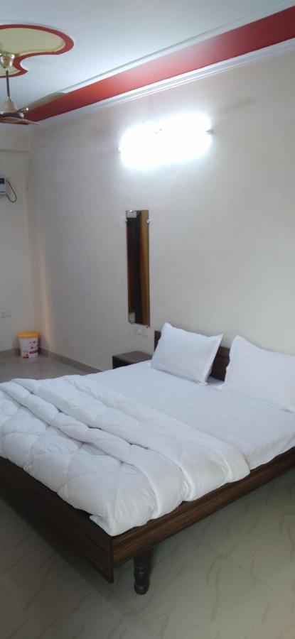 Hotel Gopi Dham Haridwār Exteriér fotografie