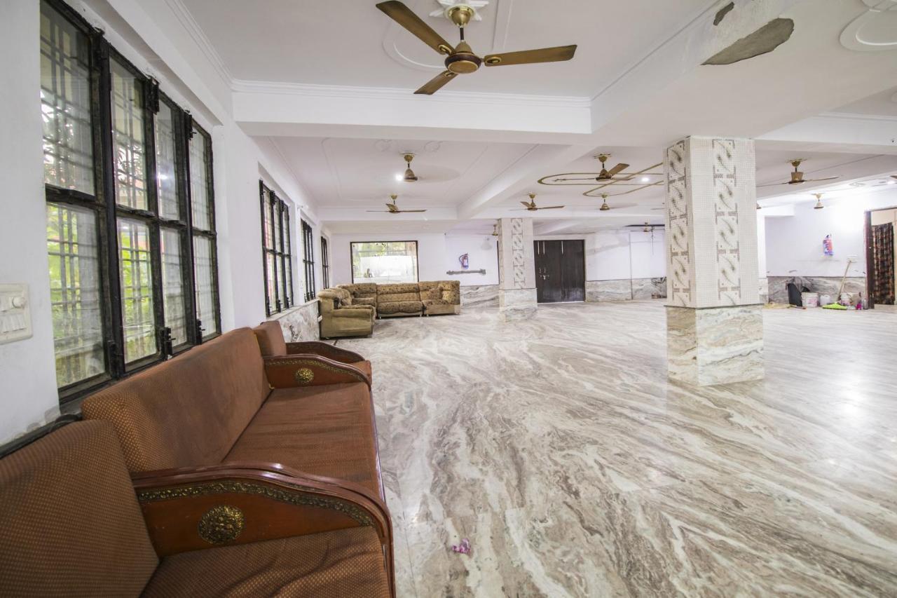 Hotel Gopi Dham Haridwār Exteriér fotografie